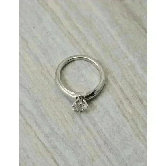 Tiffany & Co Platinum .72ct Round Brilliant Diamond Engagement Ring G-VS2 GIA - Picture 5 of 9